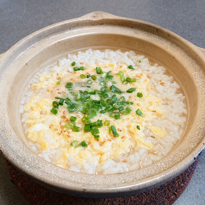 簡単で基本的な玉子雑炊